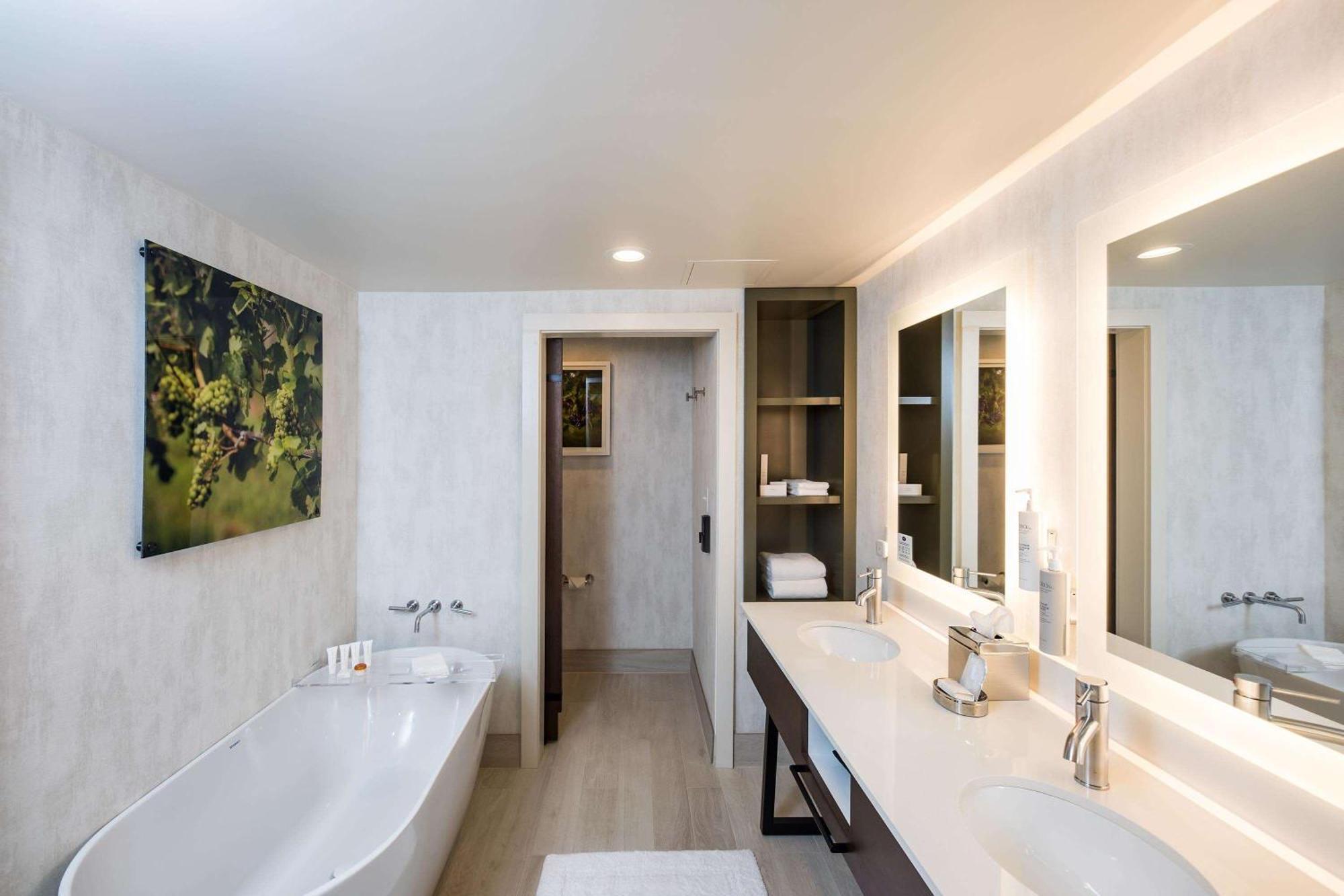 Hampton Inn & Suites Dobson Eksteriør bilde