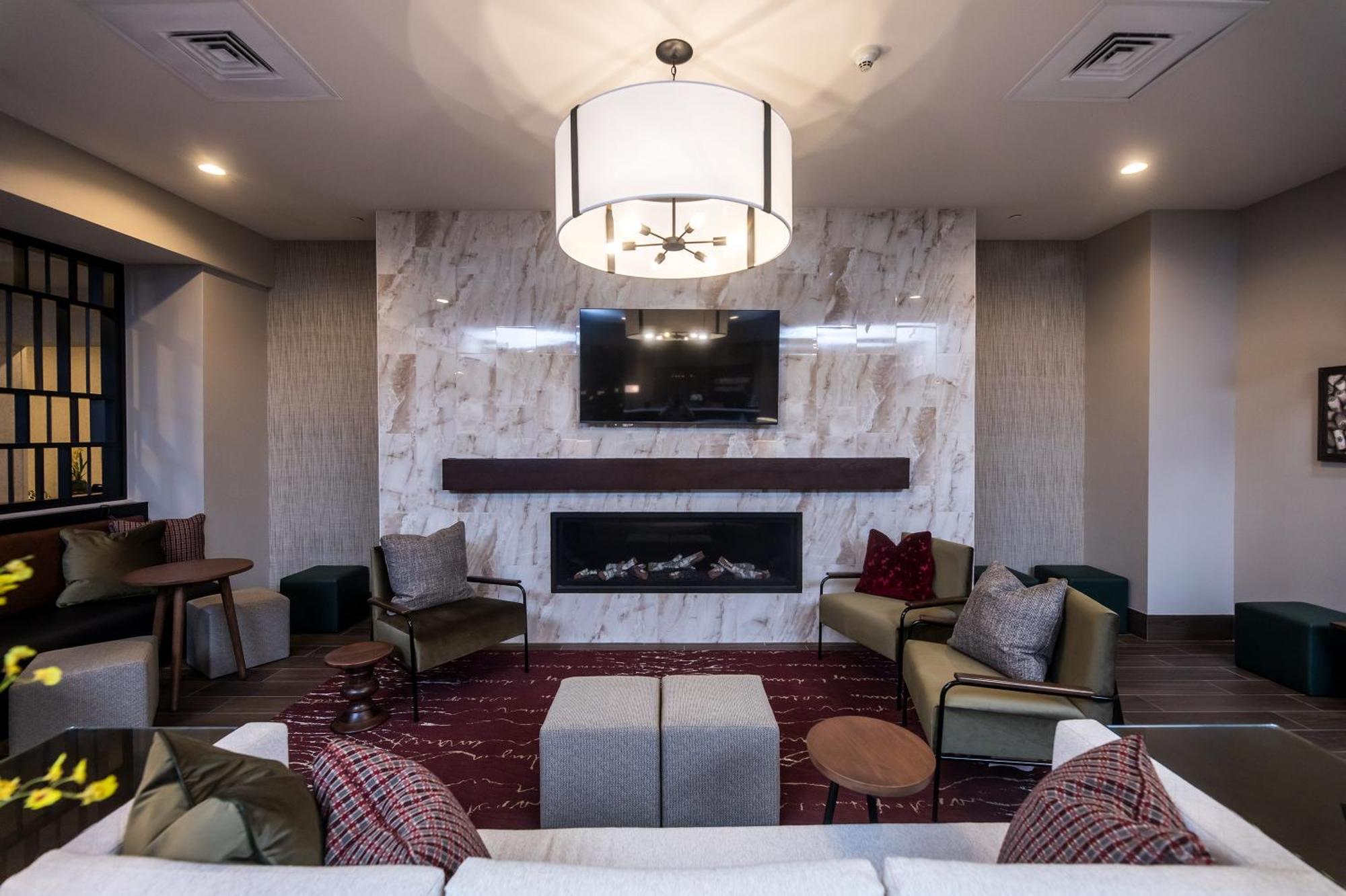 Hampton Inn & Suites Dobson Eksteriør bilde