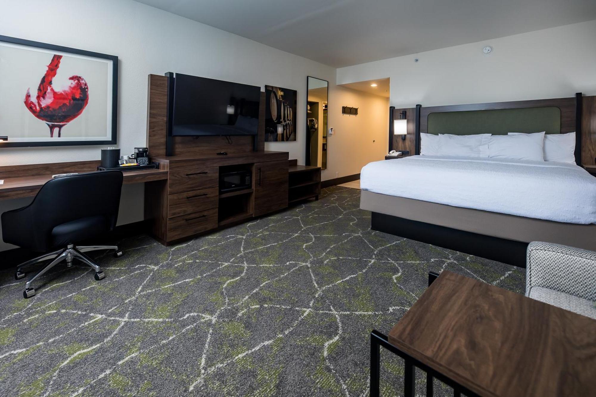 Hampton Inn & Suites Dobson Eksteriør bilde