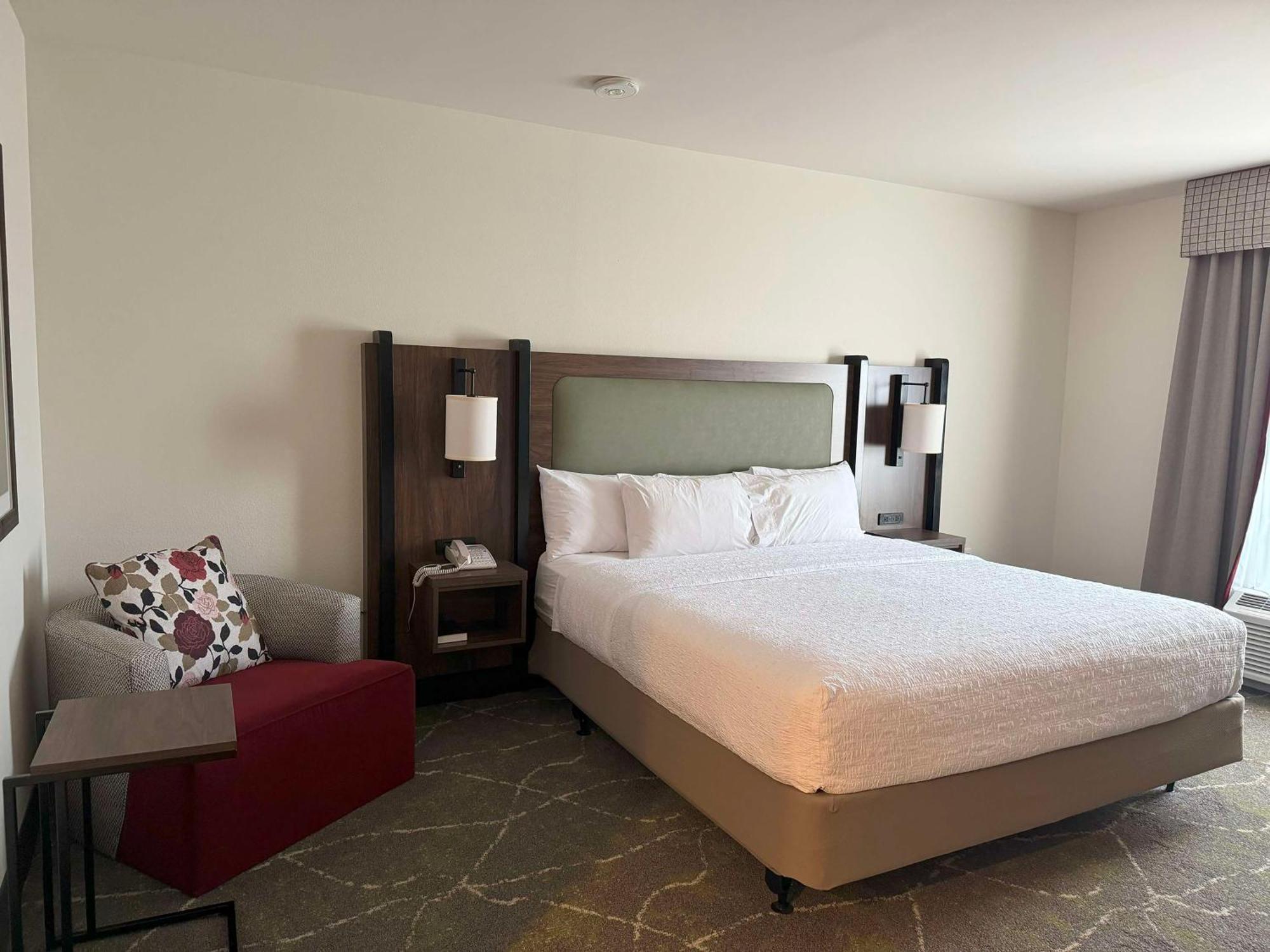 Hampton Inn & Suites Dobson Eksteriør bilde