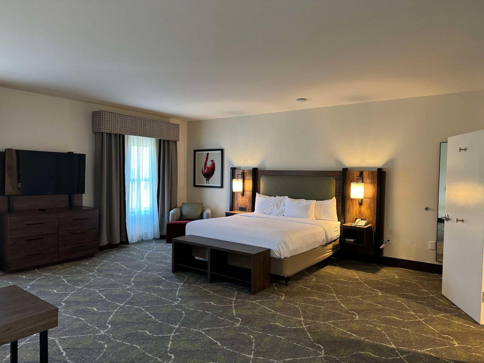 Hampton Inn & Suites Dobson Eksteriør bilde