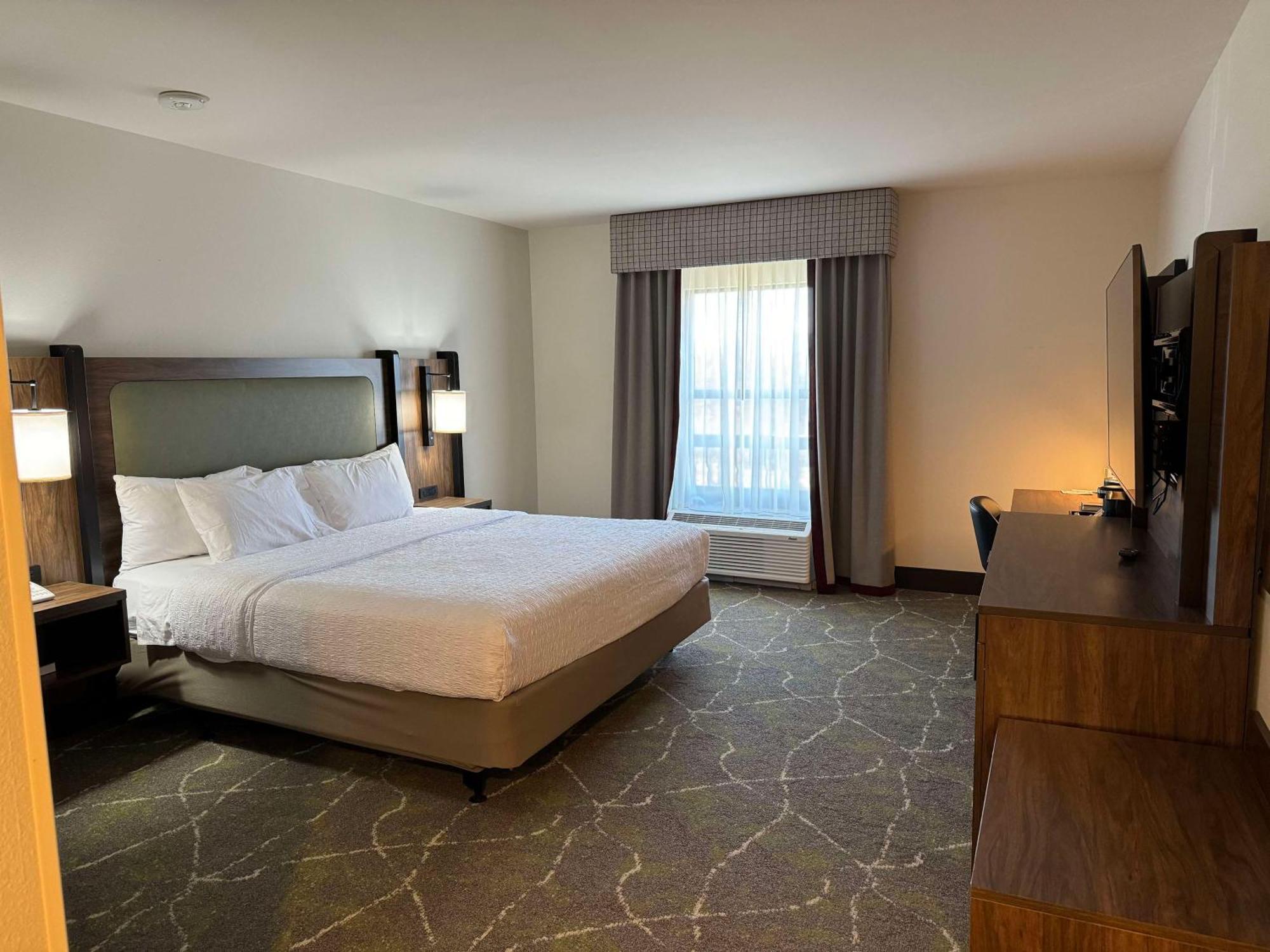 Hampton Inn & Suites Dobson Eksteriør bilde